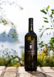 capriccio of falanghina. capri moonlight. wine capri